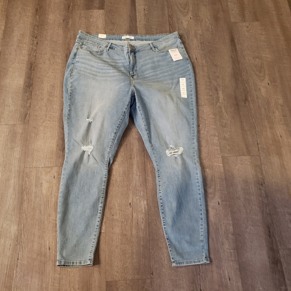 LEVIS LADIES SIGNATURE MID RISE SKINNY JEANS 26 L(W‎ 38 X L32) NEW WITH TAGS